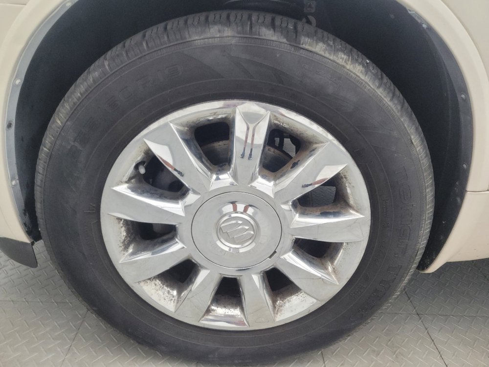 Used 2014 Buick Enclave Premium FWD image 31