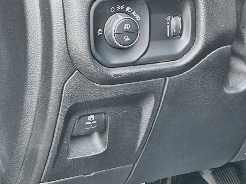 Used 2021 RAM 1500 Big Horn AWD/4WD image 10