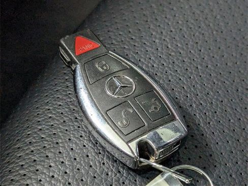 Used 2018 Mercedes-Benz C 300 Sedan image 22