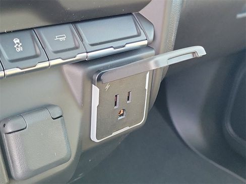 New 2026 Chevrolet Silverado 1500 Custom image 9