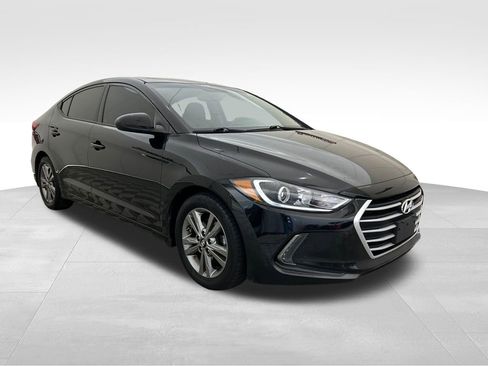 Used 2018 Hyundai Elantra Value Edition FWD image 8