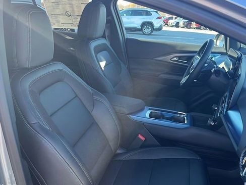 New 2026 Chevrolet Equinox EV LT image 11