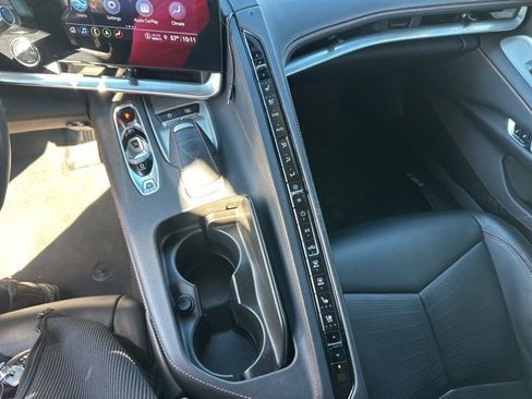 Used 2022 Chevrolet Corvette Stingray Preferred Conv w/ 2LT image 25