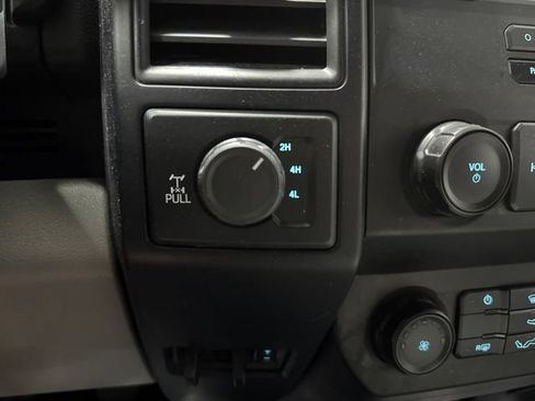 Used 2017 Ford F150 XL w/ XL Power Equipment Group AWD/4WD image 13