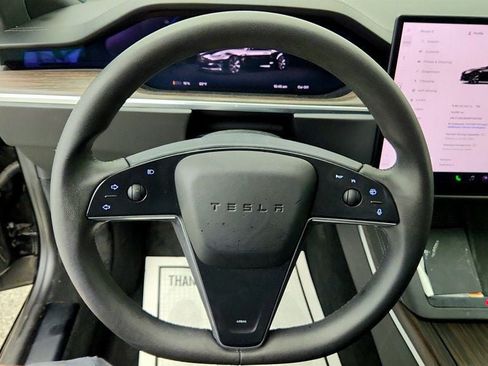 Used 2023 Tesla Model S Standard Range AWD/4WD image 12