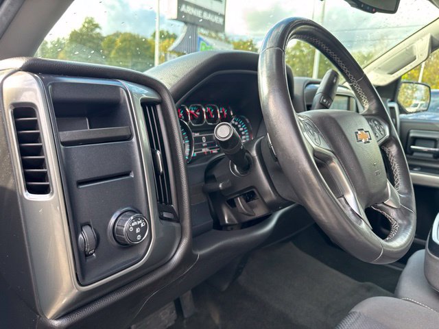 Used 2018 Chevrolet Silverado 1500 LT w/ All Star Edition RWD image 12