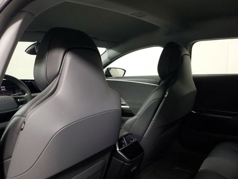 Used 2025 Lucid Air Pure image 13