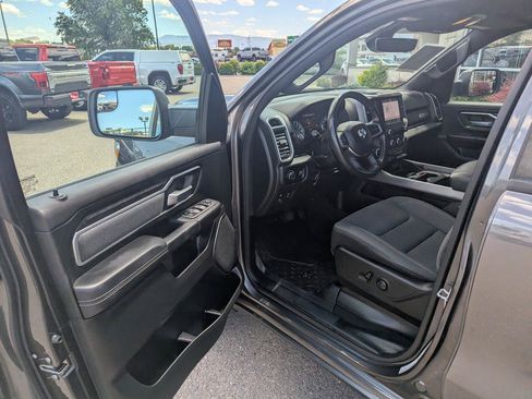 Used 2022 RAM 1500 Big Horn AWD/4WD image 8