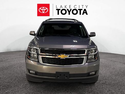 Used 2018 Chevrolet Suburban LT w/ Texas Edition Package RWD image 14