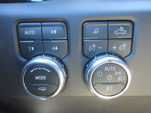 New 2026 GMC Sierra 1500 AT4 w/ AT4 Premium Package image 18