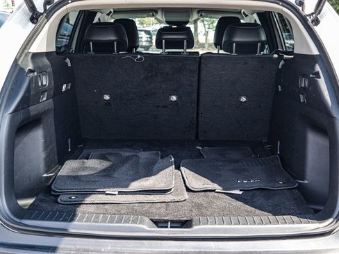 Used 2024 MAZDA CX-50 AWD 2.5 S w/ Preferred Package image 19