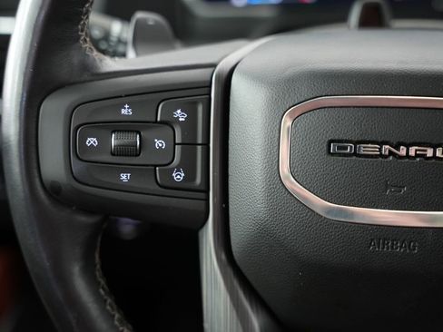 Used 2024 GMC Sierra 1500 Denali Ultimate AWD/4WD image 12