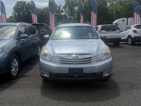 Used 2012 Subaru Outback 2.5i Premium w/ Popular Pkg 2 AWD/4WD image 16