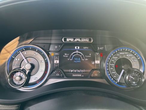 Used 2020 RAM 3500 Limited image 24