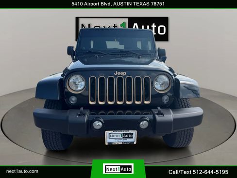 Used 2014 Jeep Wrangler Unlimited Sahara AWD/4WD image 9