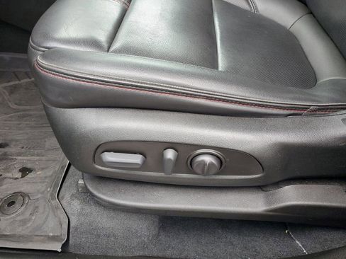 Used 2023 Chevrolet Traverse RS w/ LPO, Floor Liner Package image 6