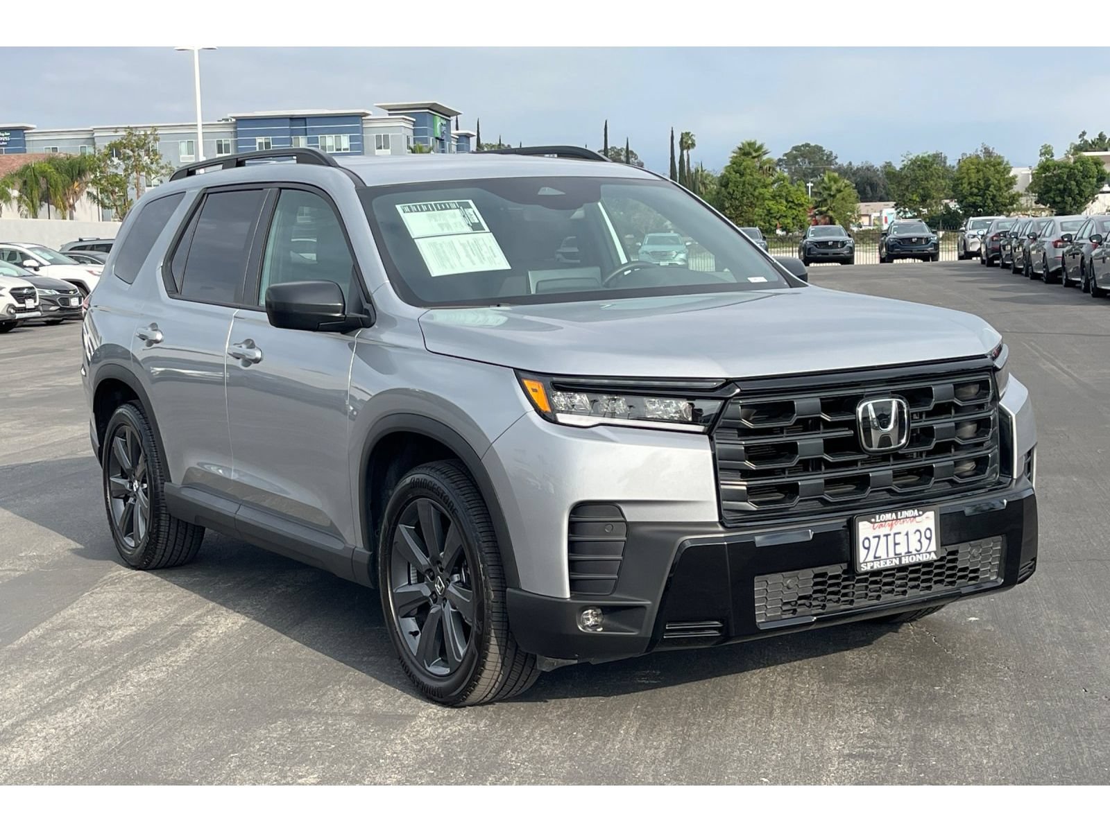 Certified 2026 Honda Pilot Sport image 8