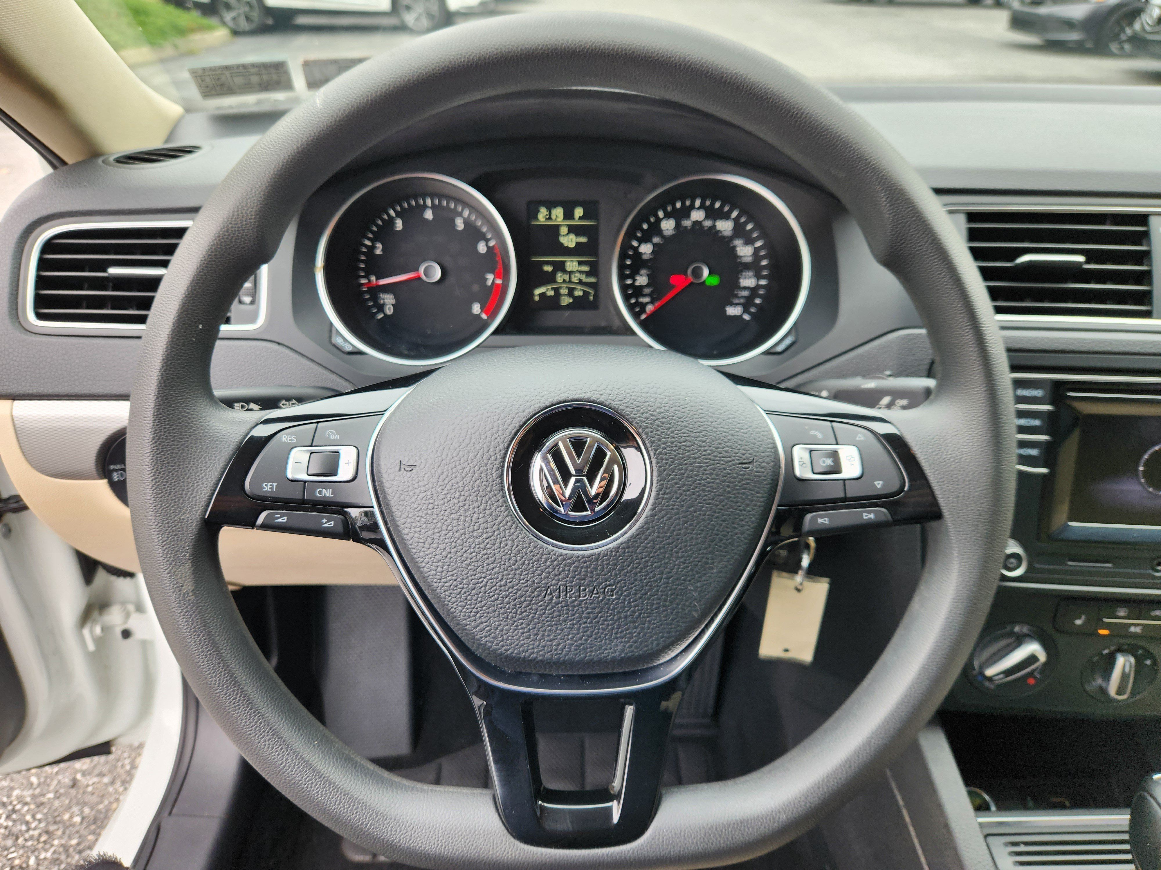 Used 2018 Volkswagen Jetta Wolfsburg Edition FWD image 9
