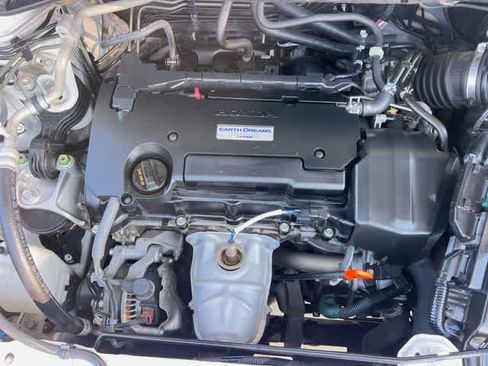 Used 2016 Honda CR-V EX-L image 10