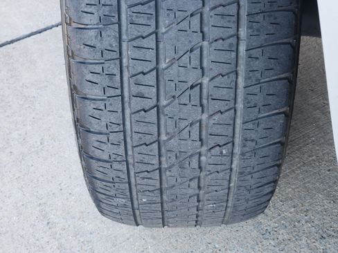 Used 2017 Cadillac Escalade Luxury image 10