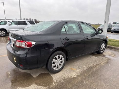 Used 2011 Toyota Corolla LE image 6