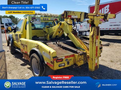 Used 2006 Ford F550 2WD Regular Cab Super Duty image 3