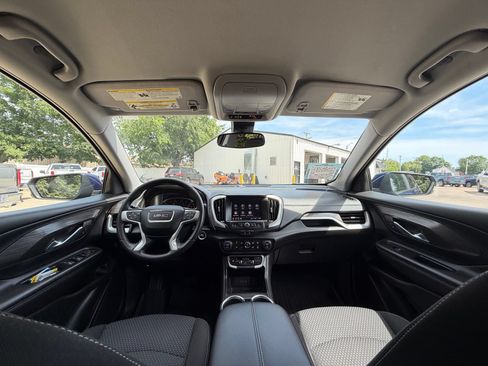 Used 2023 GMC Terrain SLE w/ Driver Convenience Package FWD image 26