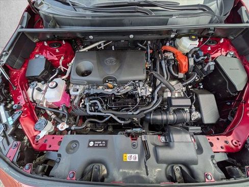 Certified 2025 Toyota RAV4 XLE image 21