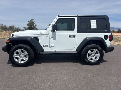 Used 2020 Jeep Wrangler Sport AWD/4WD image 8