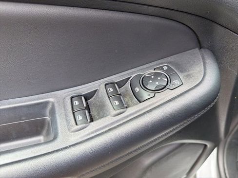 Used 2024 Ford Edge SEL AWD/4WD image 12