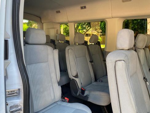 Used 2015 Ford Transit 350 XLT RWD image 31