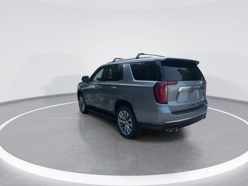 Used 2024 GMC Yukon Denali w/ Advanced Technology Package AWD/4WD image 7