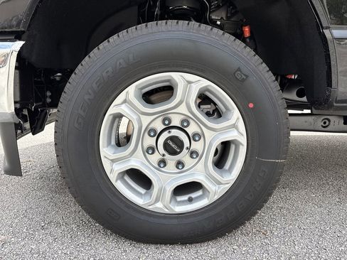 New 2026 Ford F250 XLT image 15