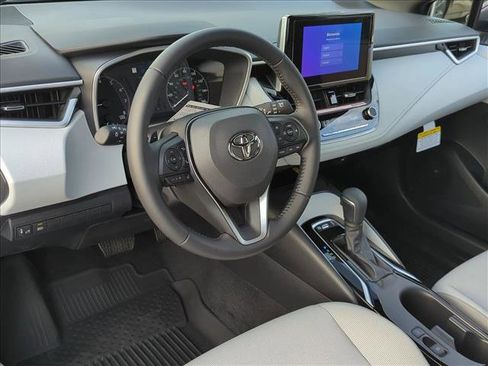 New 2026 Toyota Corolla SE FWD image 3