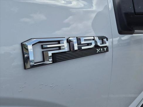 Used 2019 Ford F150 XLT w/ Equipment Group 302A Luxury AWD/4WD image 12