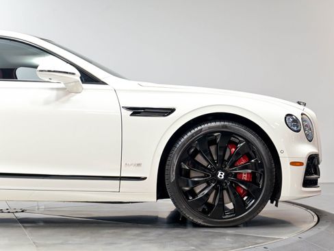 Used 2021 Bentley Flying Spur W12 w/ First Edition Specification AWD/4WD image 48