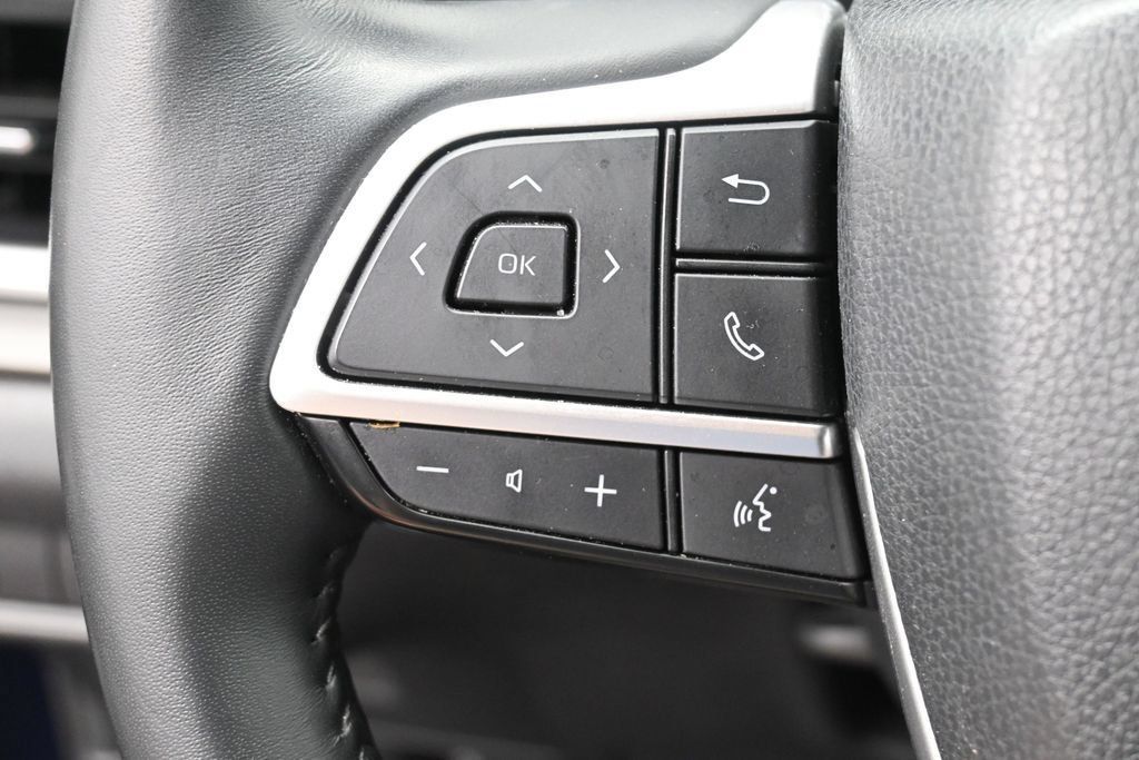 Certified 2024 Toyota Grand Highlander AWD image 16