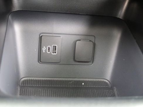 New 2026 Ford Explorer ST-Line w/ ST-Line Street Pack image 27