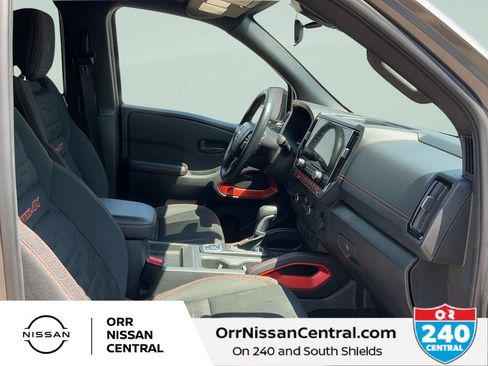Used 2026 Nissan Frontier PRO-4X AWD/4WD image 11