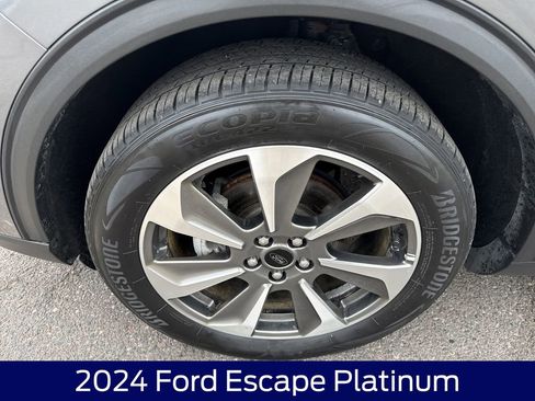 Used 2024 Ford Escape Platinum AWD/4WD image 11