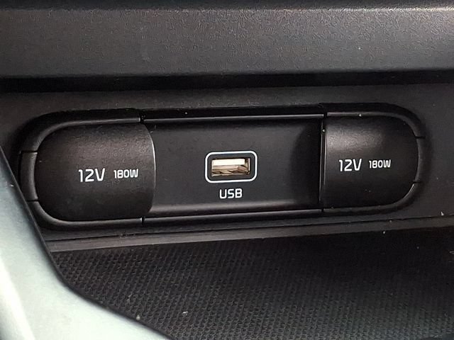 Used 2020 Kia Soul LX FWD image 40