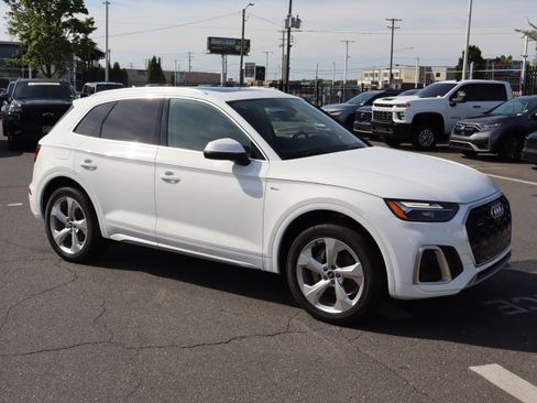 Used 2022 Audi Q5 2.0T Premium Plus AWD/4WD image 13