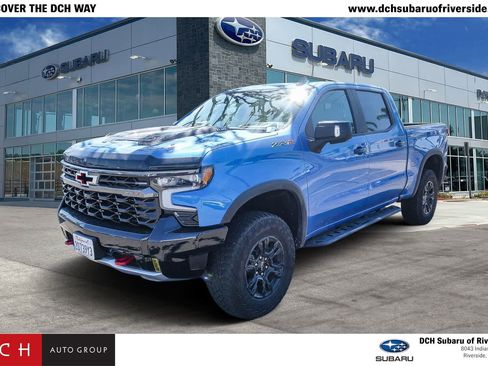 Used 2024 Chevrolet Silverado 1500 ZR2 w/ Technology Package AWD/4WD image 1