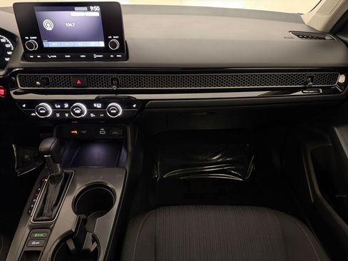 Used 2024 Honda Civic EX image 30