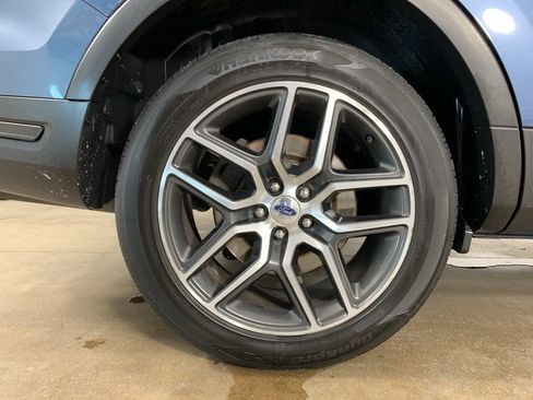 Used 2018 Ford Explorer Sport image 42