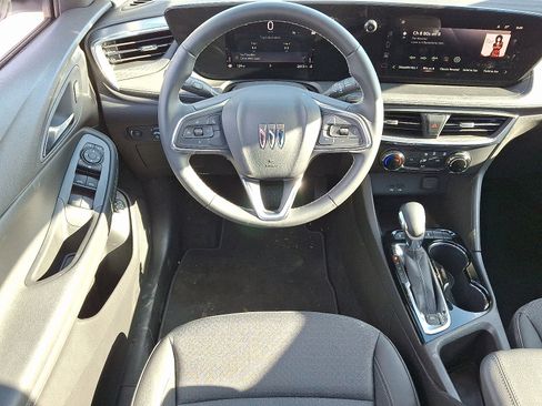 Certified 2025 Buick Encore GX Preferred image 12