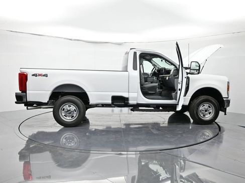 New 2026 Ford F250 XL w/ XL Chrome Package image 43