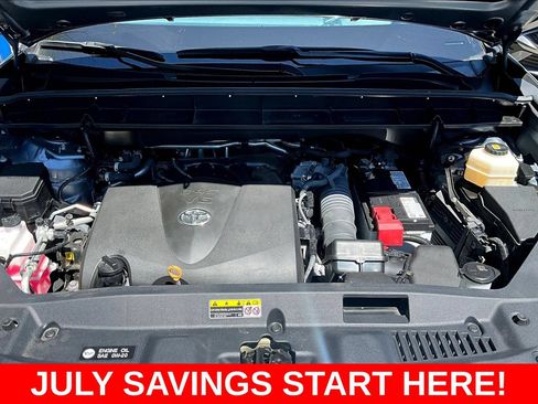 Used 2022 Toyota Highlander Platinum AWD/4WD image 38