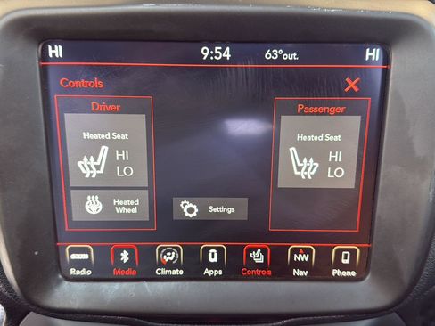 Used 2019 Jeep Renegade Trailhawk image 31