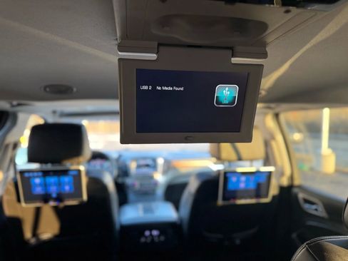 Used 2019 GMC Yukon XL Denali w/ Denali Ultimate Package image 40